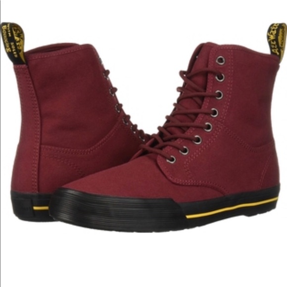 dr martens winsted leather